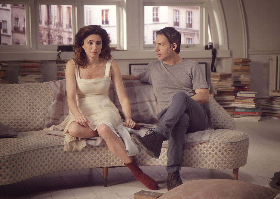 El eterno femenino de una imaginativa pintora