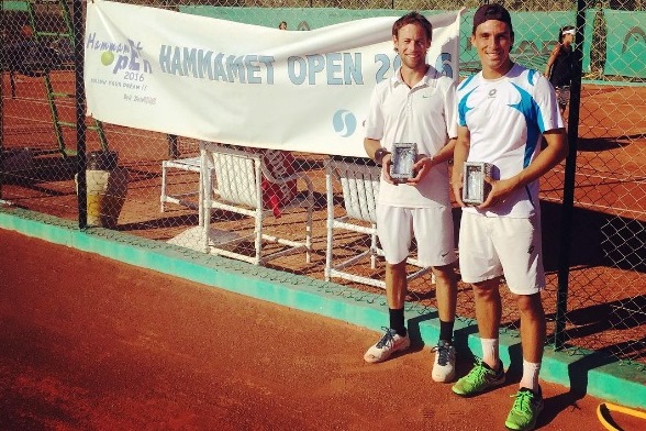 El eterno femenino de una imaginativa pintora