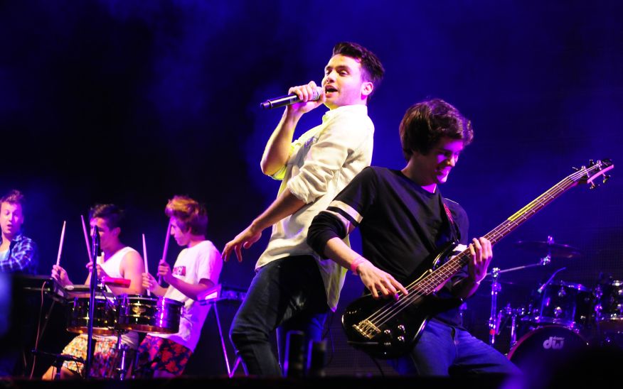 El eterno femenino de una imaginativa pintora