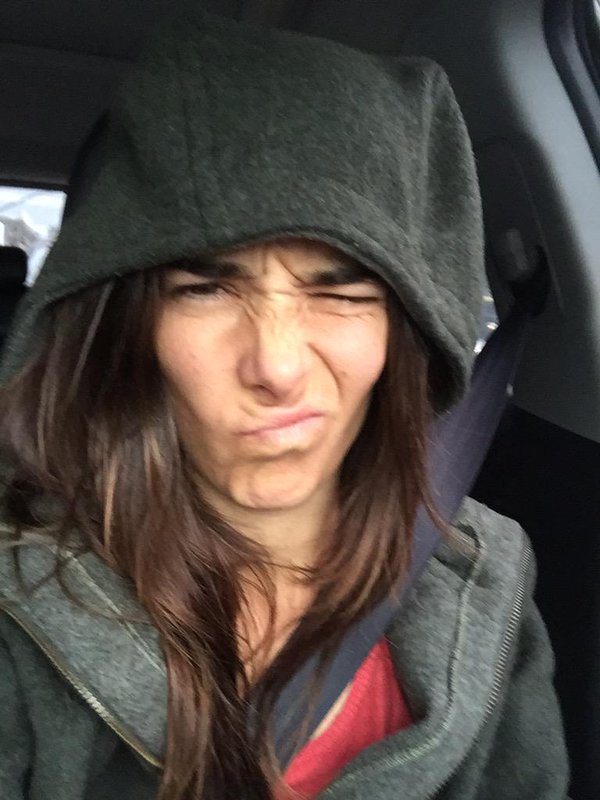 El eterno femenino de una imaginativa pintora