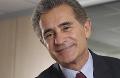 El eterno femenino de una imaginativa pintora