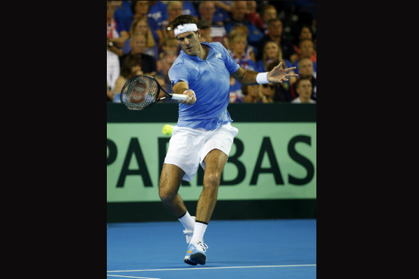 El eterno femenino de una imaginativa pintora