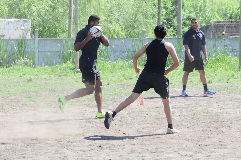 Jugadores de Fiji en el Liceo Jubilar. Foto: Darwin Borrelli