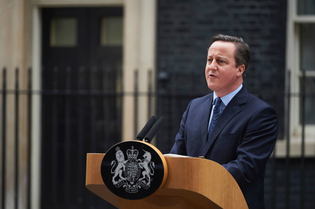 El eterno femenino de una imaginativa pintora