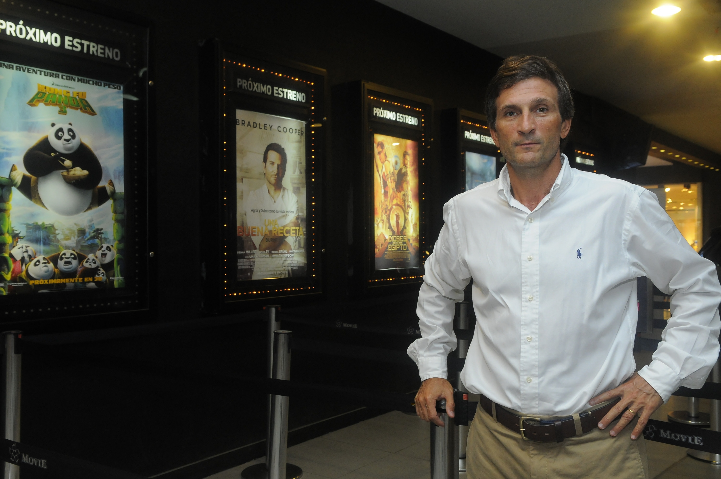 El eterno femenino de una imaginativa pintora