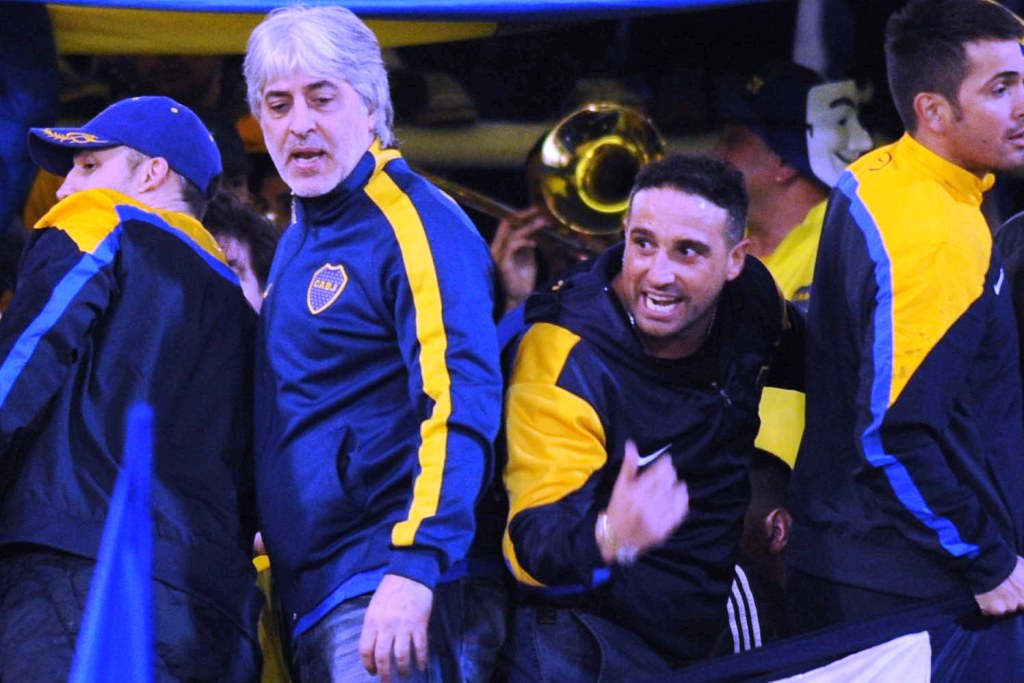 El eterno femenino de una imaginativa pintora