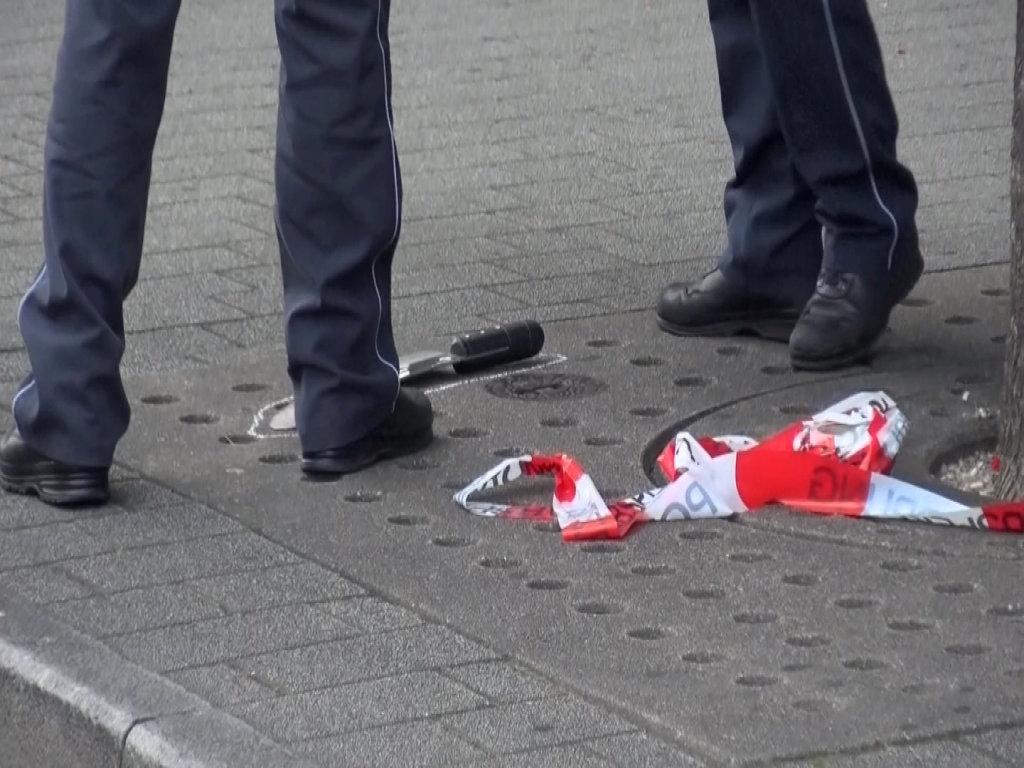 El arma usada por el atacante de Reutlingen. Foto: REUTERS TV