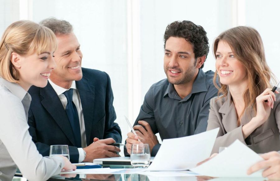 El eterno femenino de una imaginativa pintora