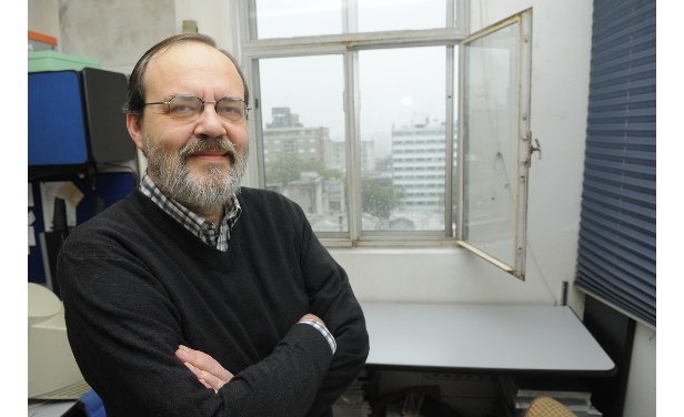 El eterno femenino de una imaginativa pintora