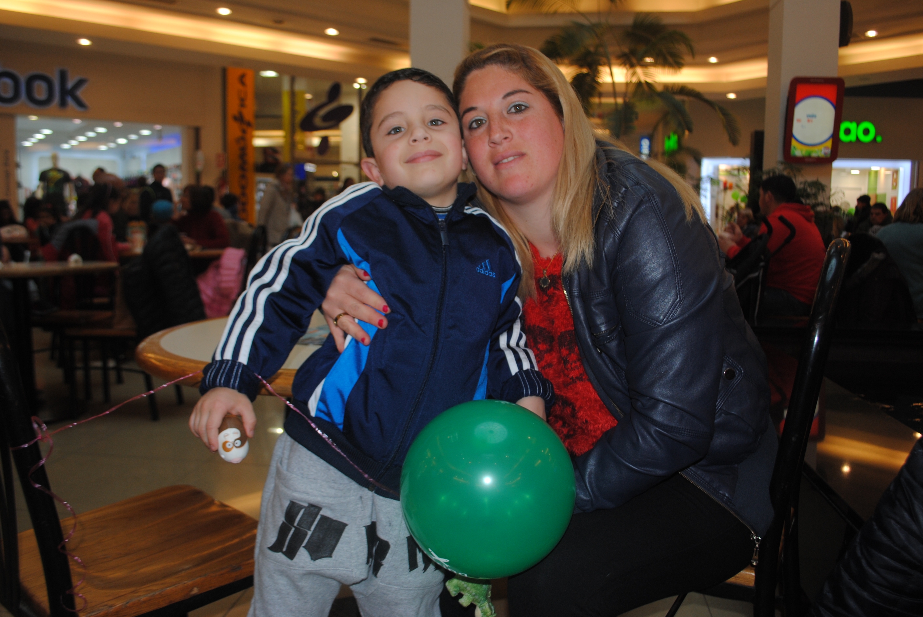 Leandro Camejo, Vanessa Ferraz.