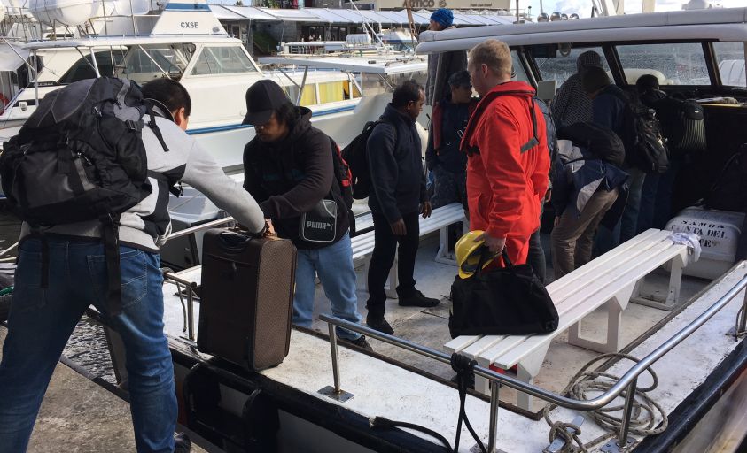 El eterno femenino de una imaginativa pintora