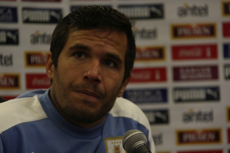 El eterno femenino de una imaginativa pintora