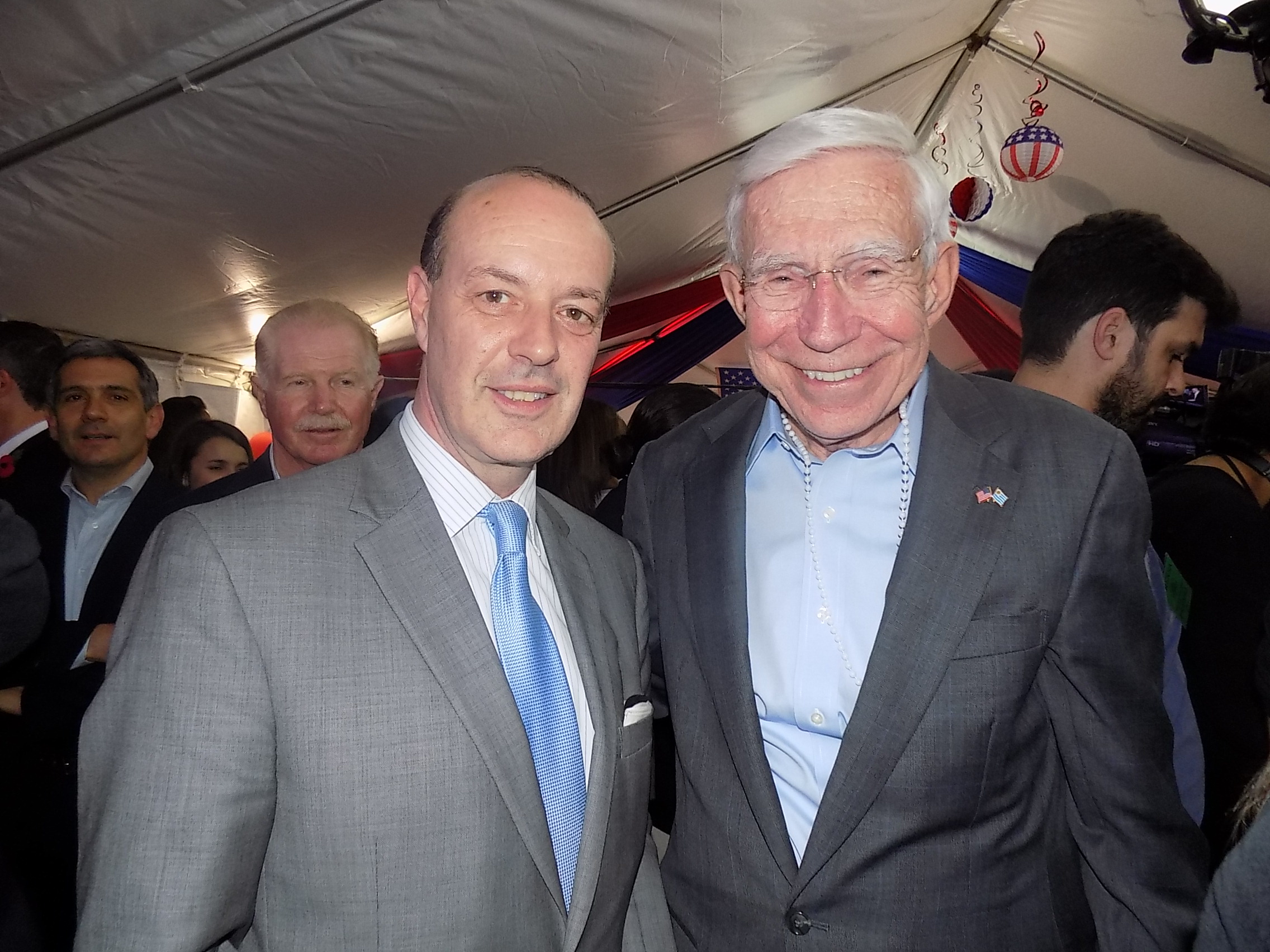 Enrique Loedel, Frank Baxter.