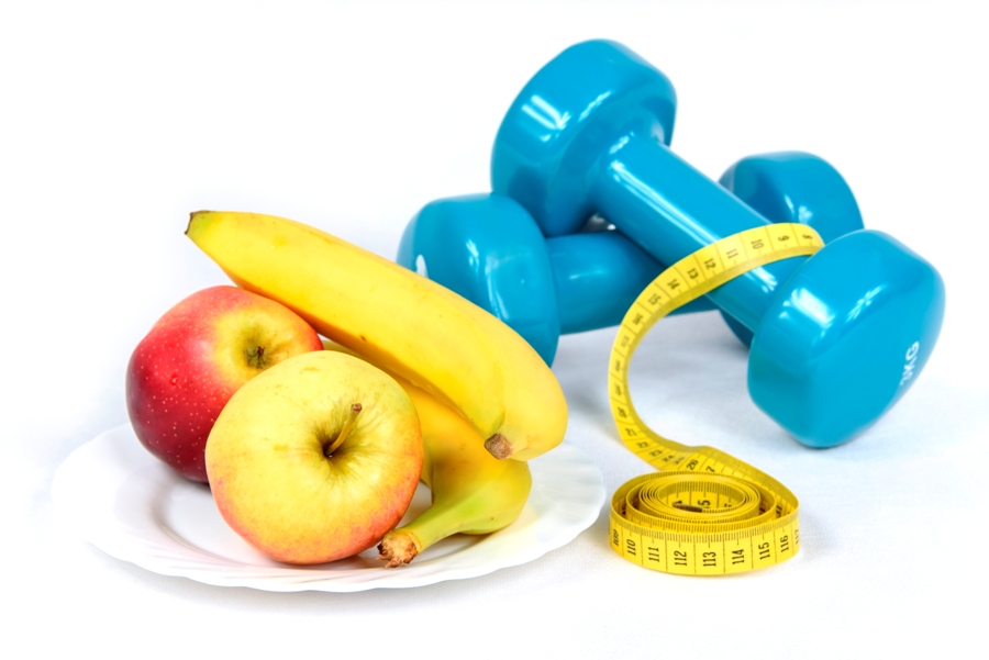 El eterno femenino de una imaginativa pintora