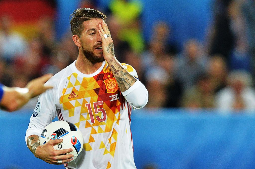 Sergio Ramos, capitán de España. Foto: AFP.