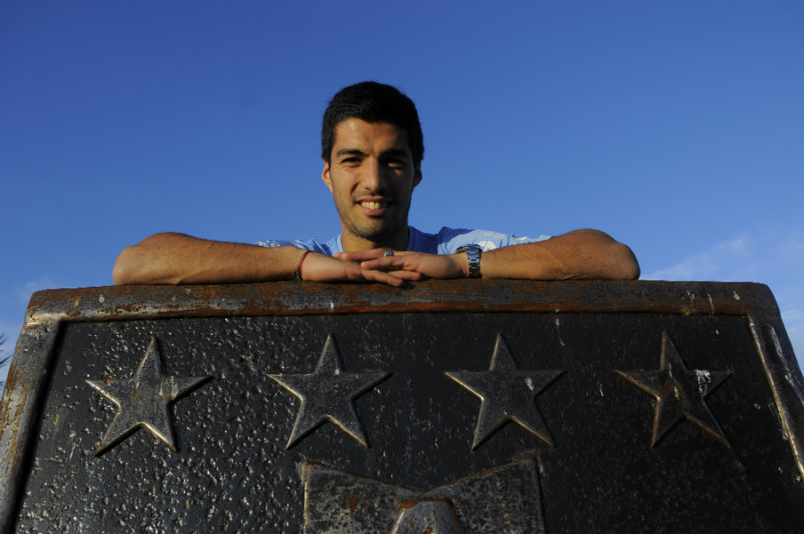 El eterno femenino de una imaginativa pintora