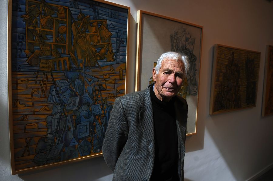 El eterno femenino de una imaginativa pintora