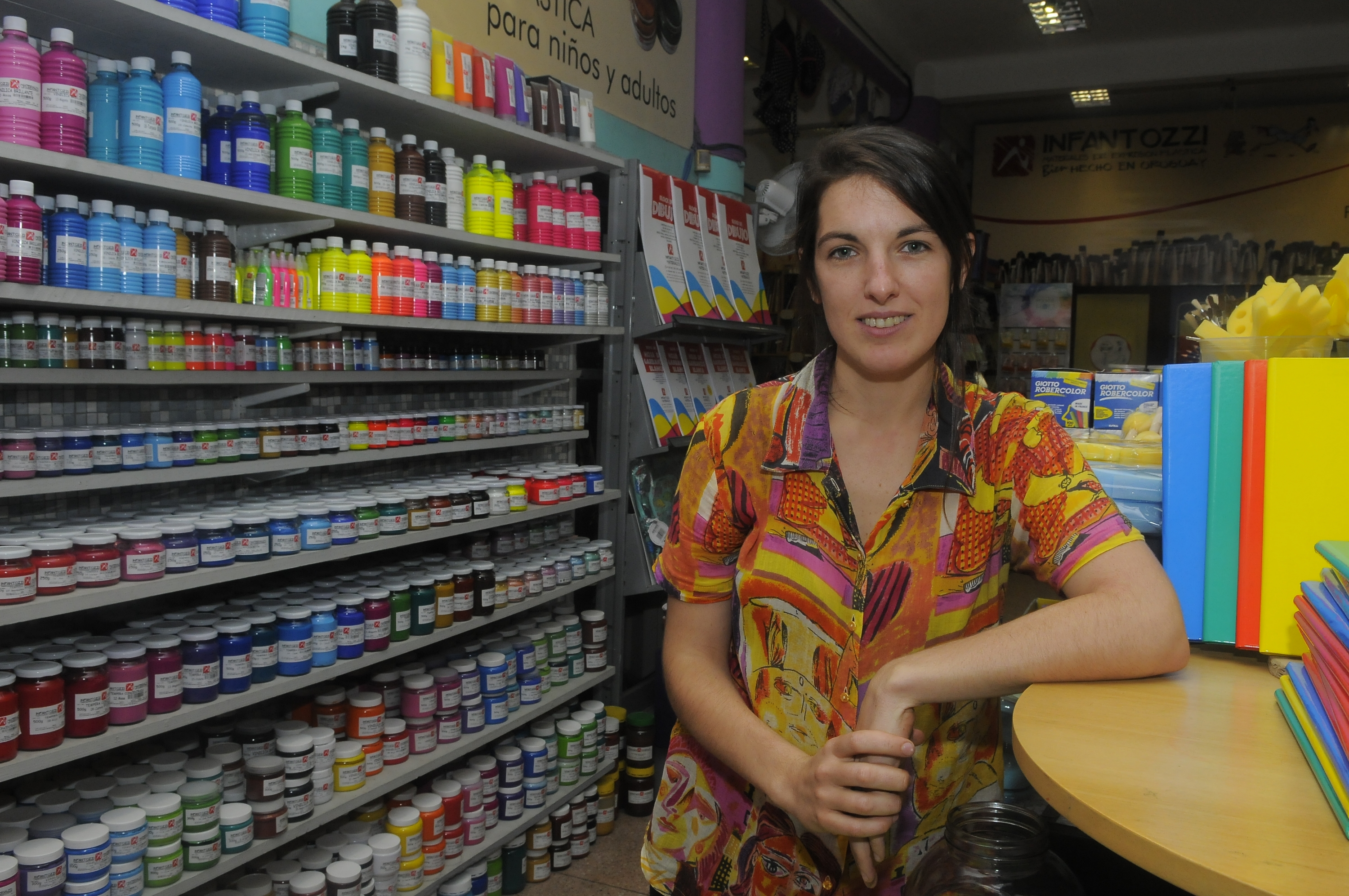 El eterno femenino de una imaginativa pintora