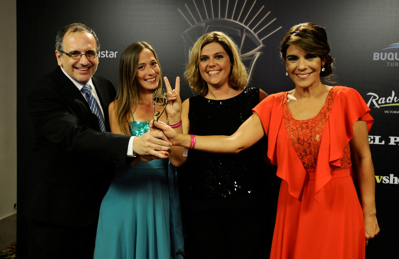 El eterno femenino de una imaginativa pintora