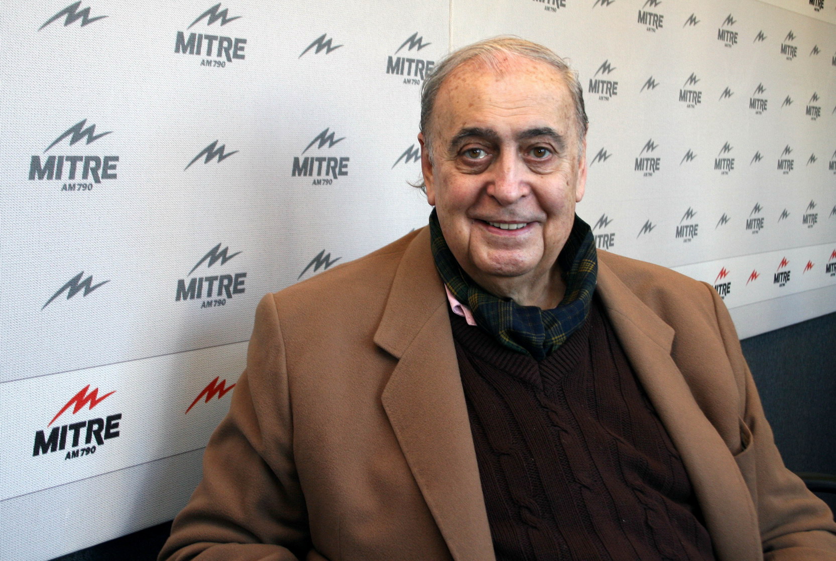 El eterno femenino de una imaginativa pintora