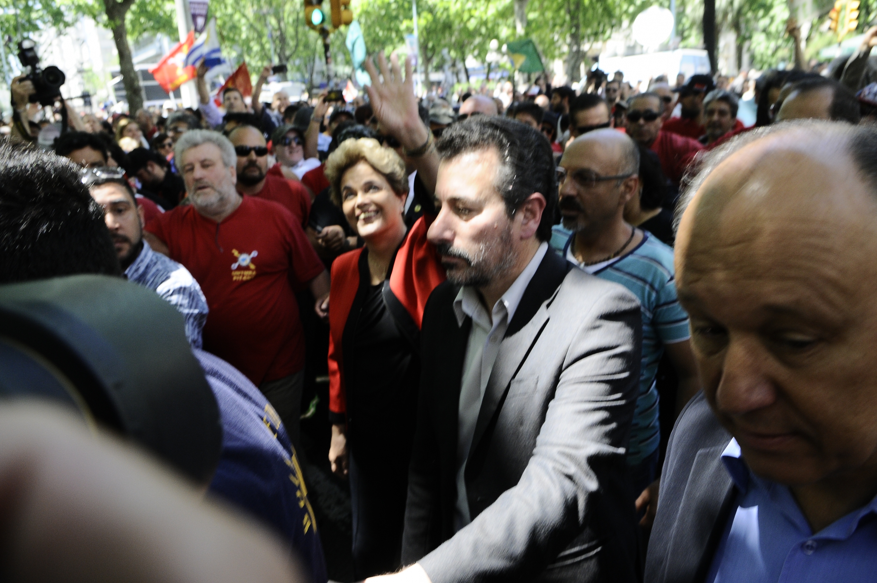 Dilma Rousseff fue la sensación en el acto del Pit-Cnt. Foto: Darwin Borrelli