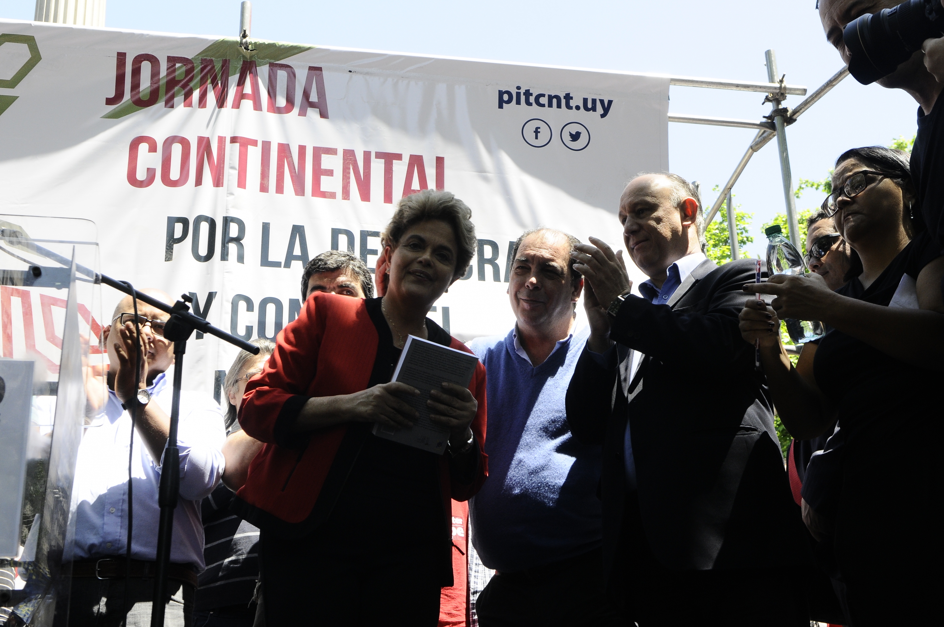 Dilma Rousseff fue la sensación en el acto del Pi-Cnt. Foto: Darwin Borrelli