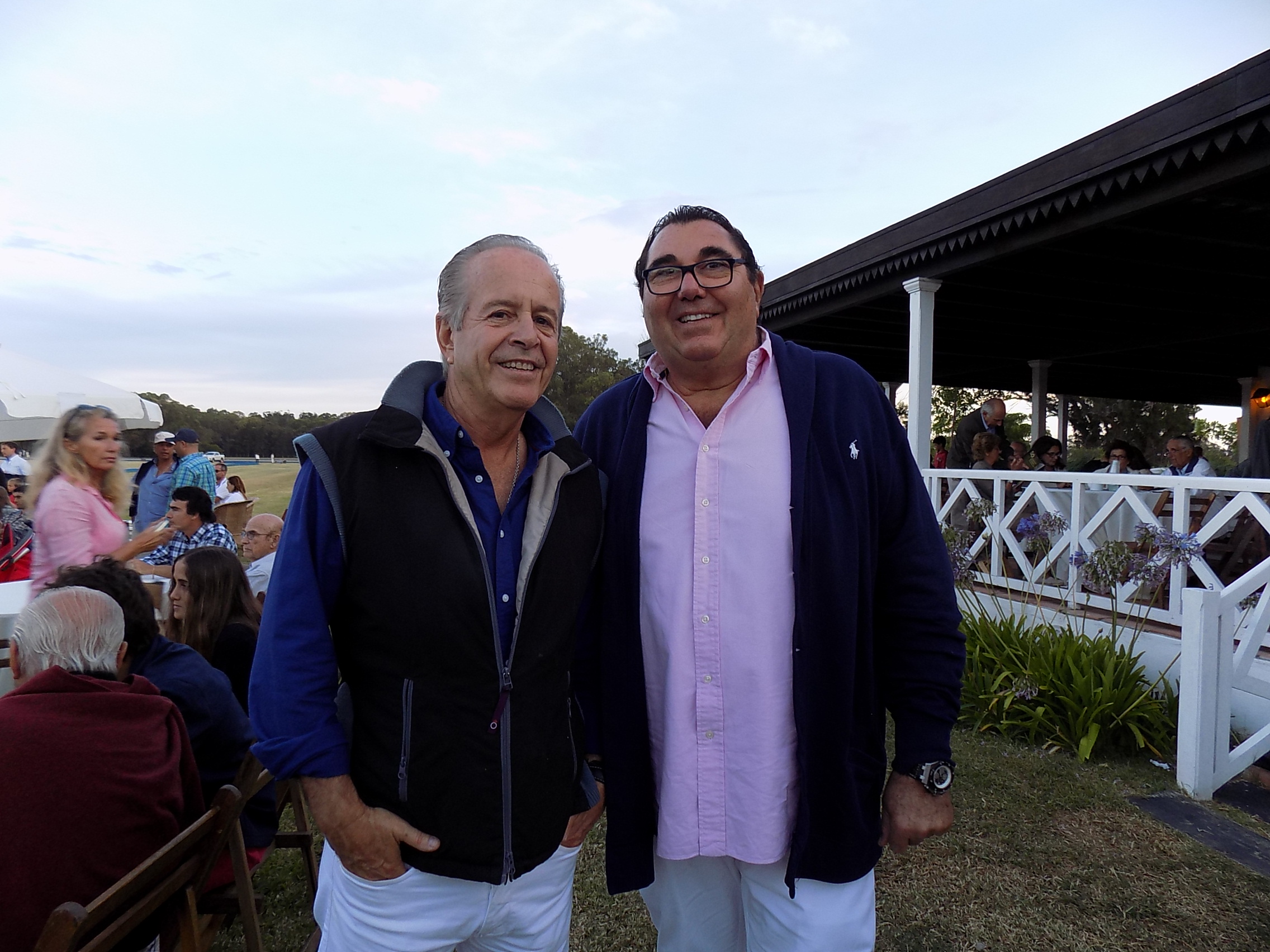 Juan Folle, Carlos Roizner.