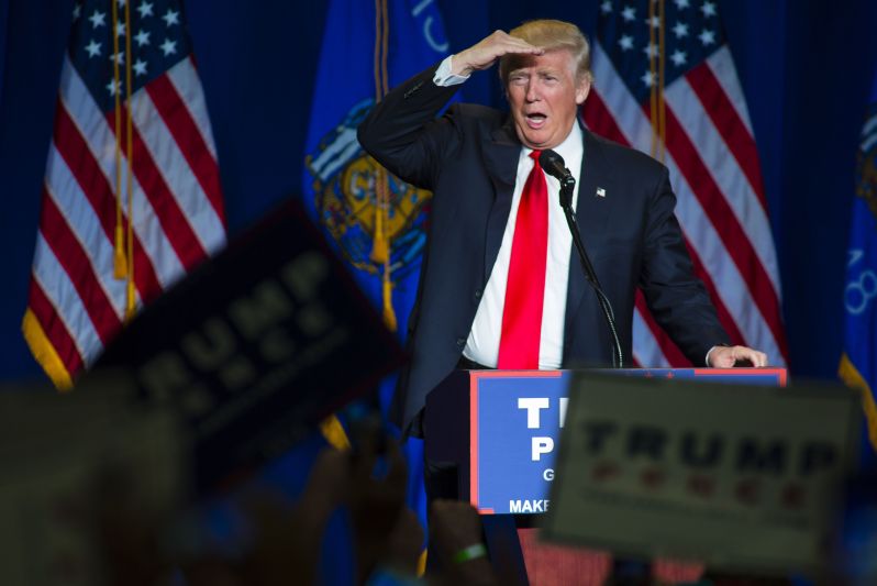 El eterno femenino de una imaginativa pintora