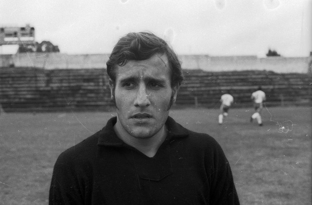 El eterno femenino de una imaginativa pintora