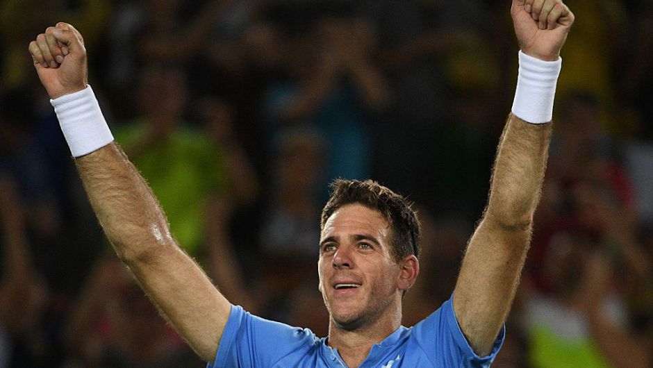 El eterno femenino de una imaginativa pintora