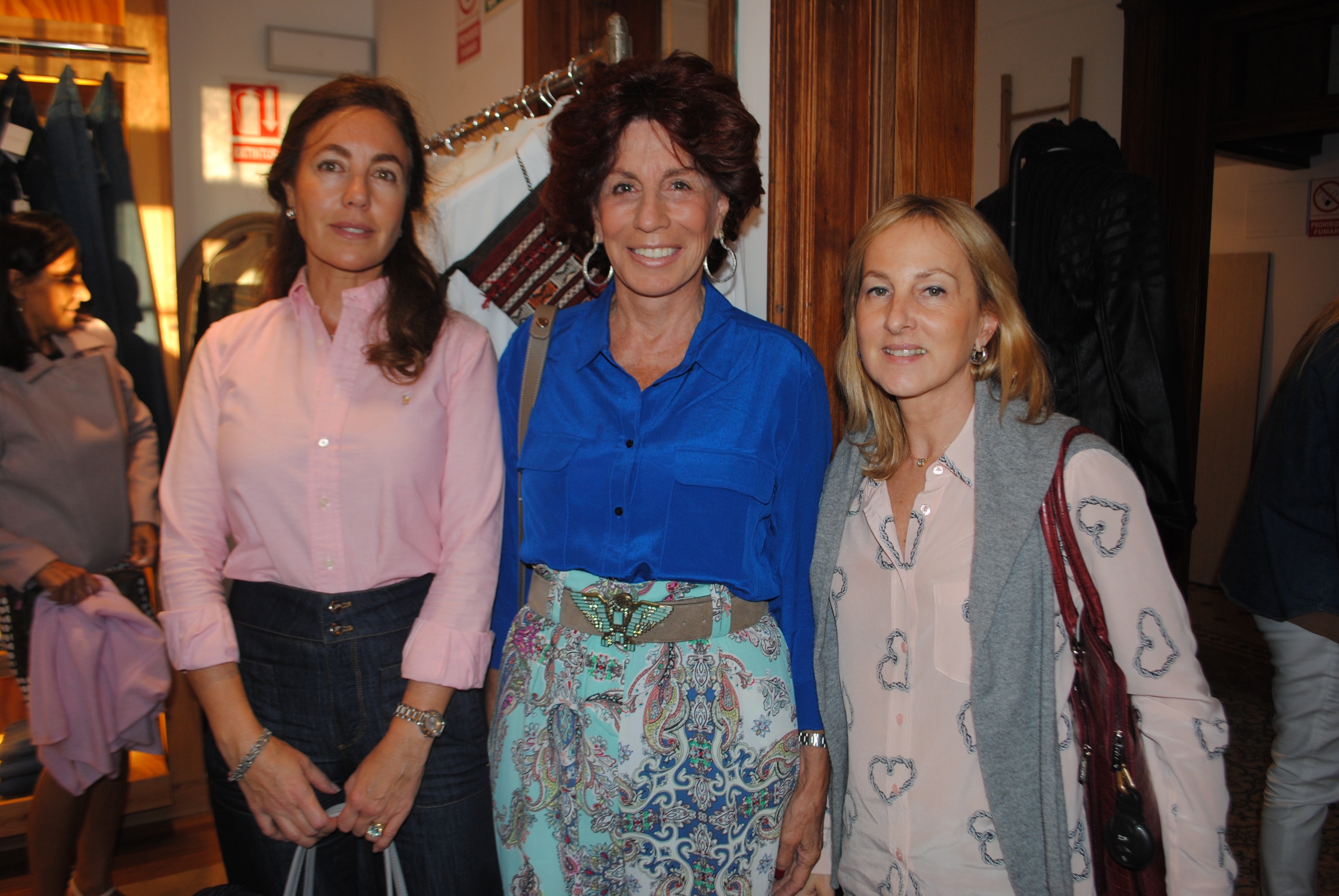 Andrea MacCormack de Della Cella, Mercedes Gómez de Vargas, Daniela Armas.