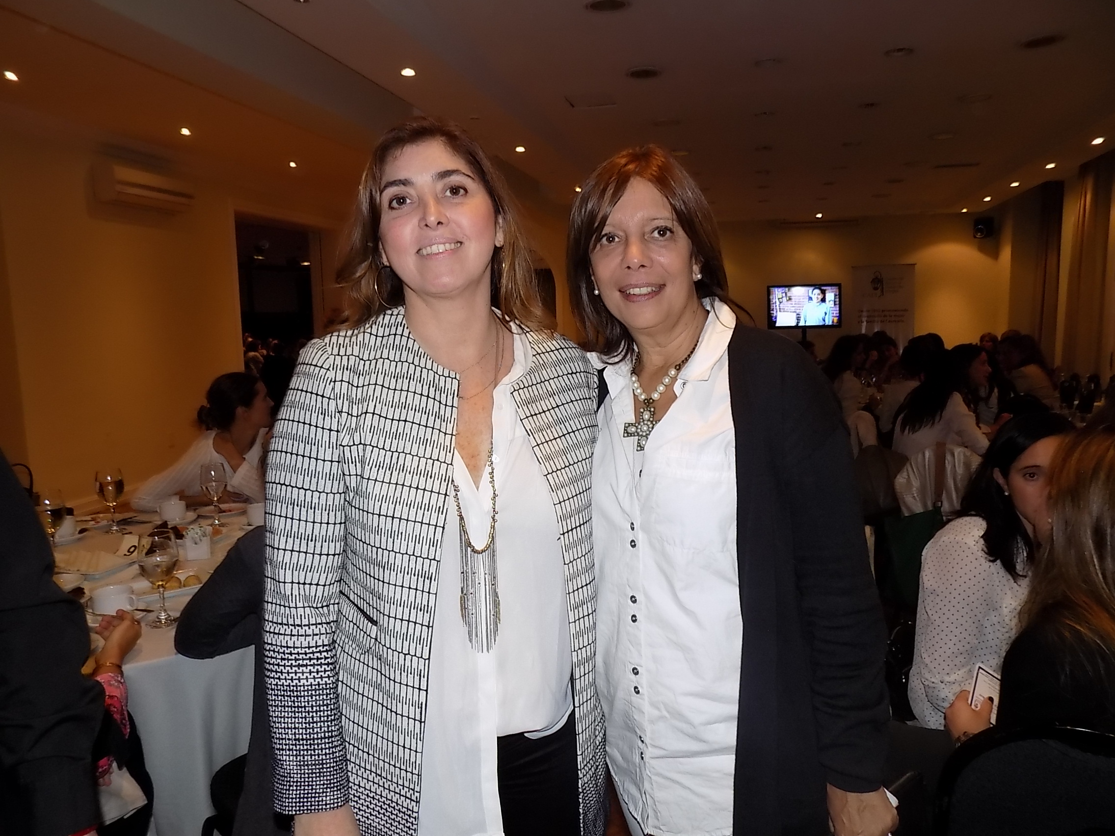 Verónica Salvo, Cecilia González.