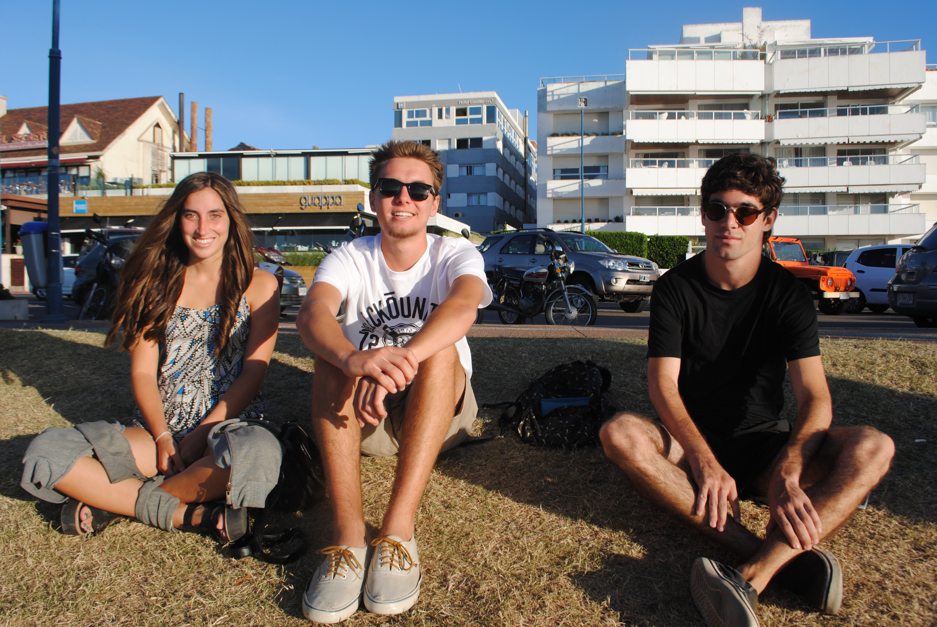 Agustina Vescovi, Felipe Doro Altan, Juan Clavijo.