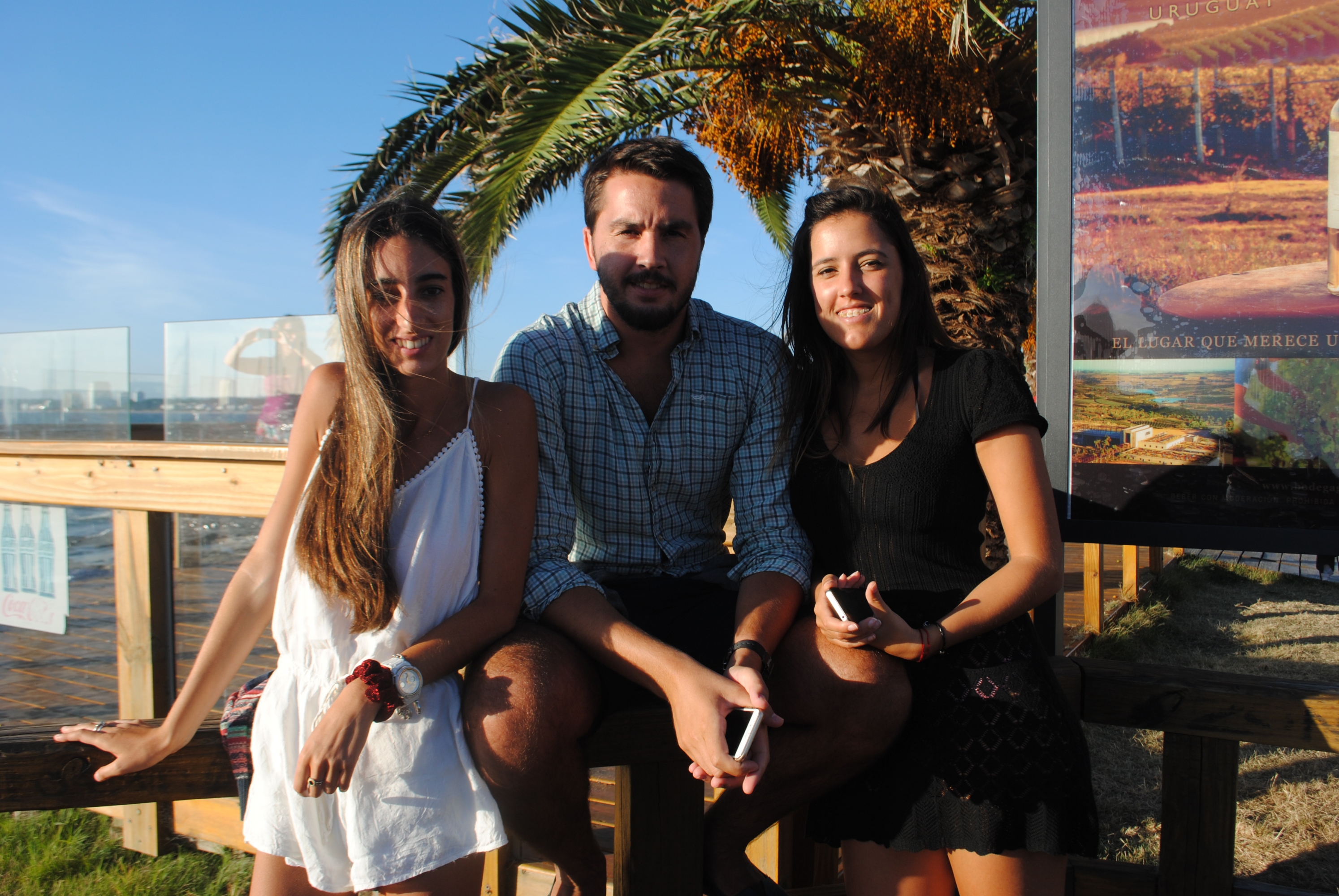 Valentina Navarrete, Sebastián Loitey, Camila de León.