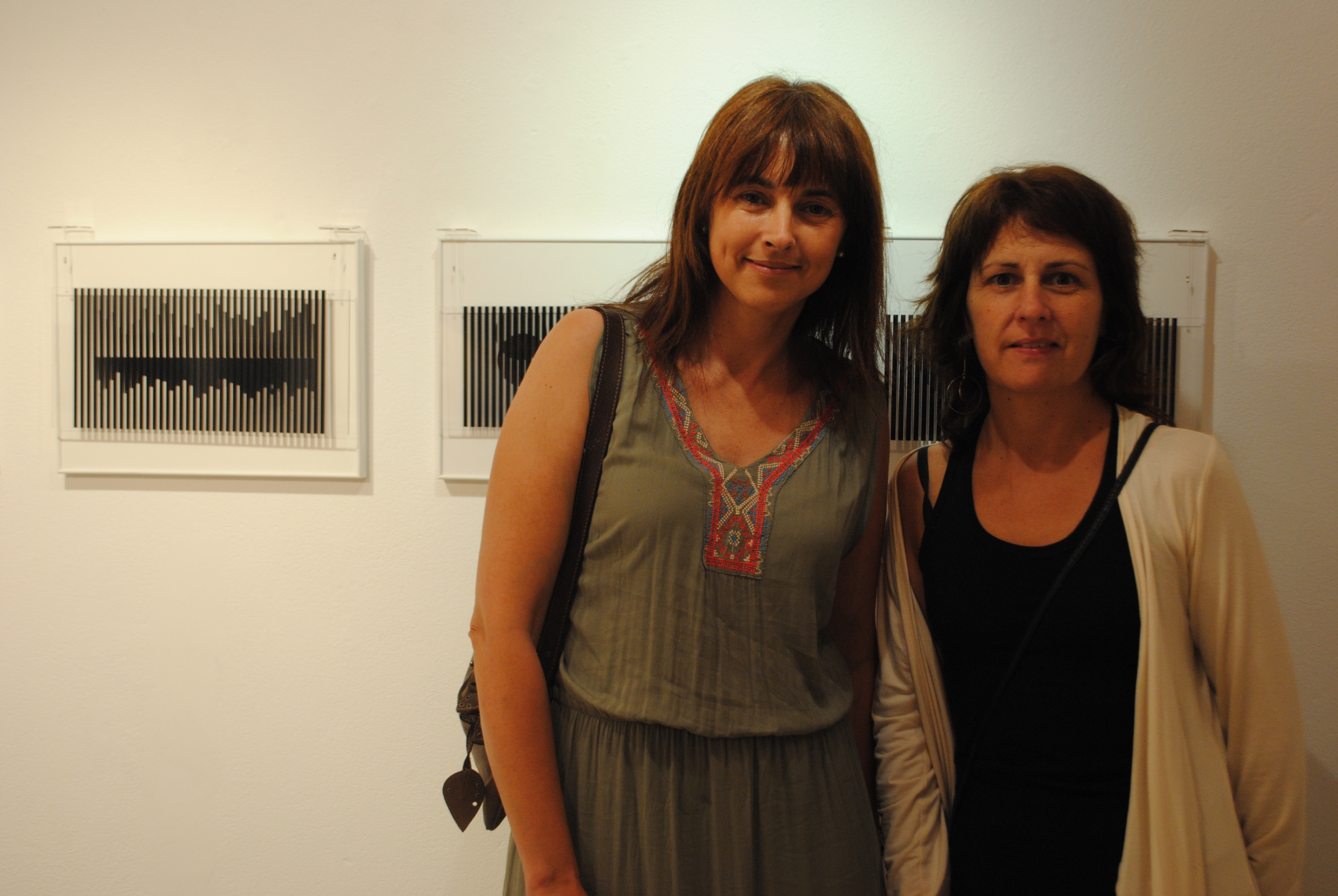 Gabriela Caraballo, Virginia Henig