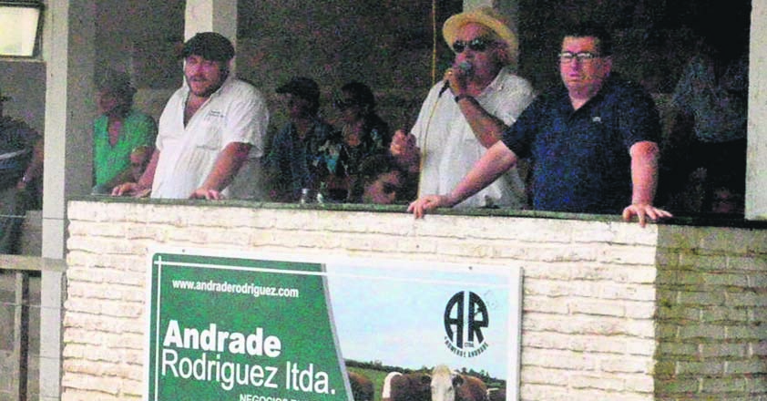 El eterno femenino de una imaginativa pintora