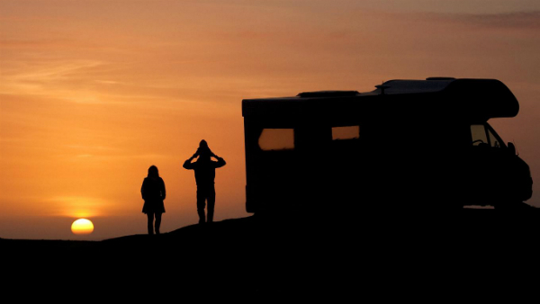 El eterno femenino de una imaginativa pintora