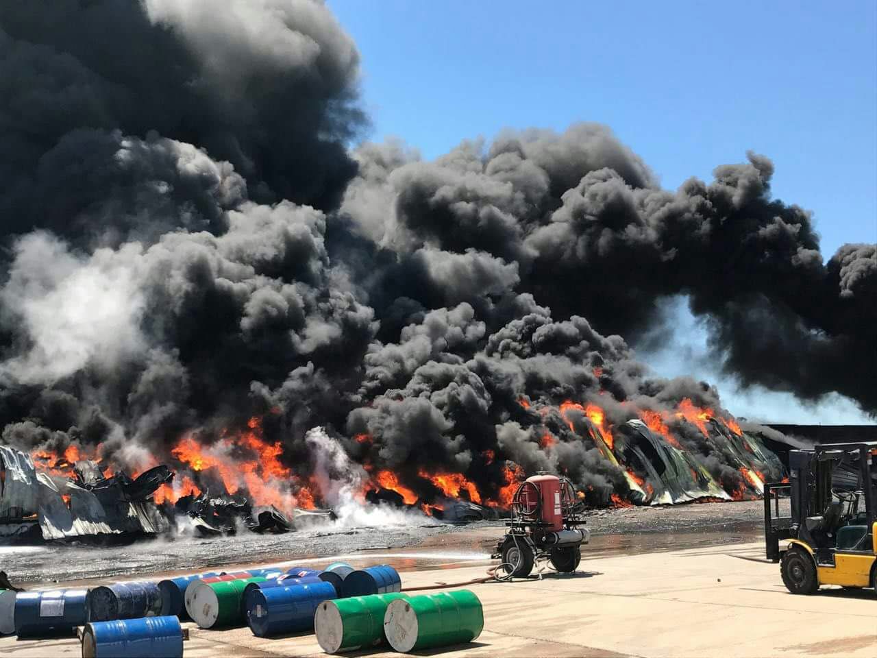 El eterno femenino de una imaginativa pintora