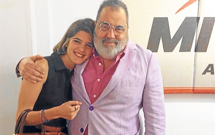 El eterno femenino de una imaginativa pintora