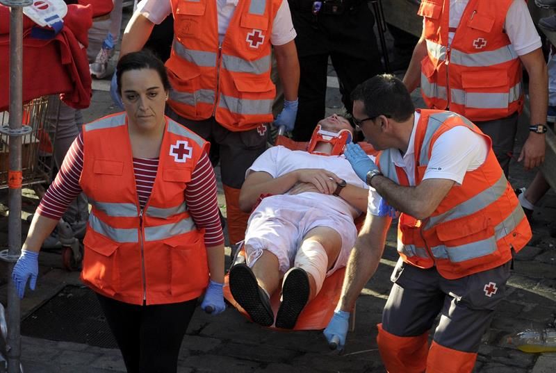 Segunda corrida de toros en San Fermín. Foto: EFE