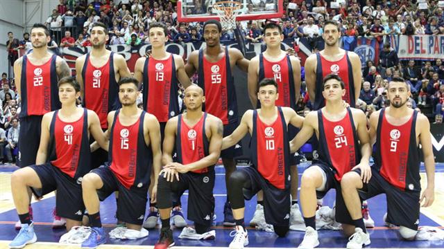 El plantel de San Lorenzo en su nuevo Polideportivo. Foto: La Nación / GDA.
