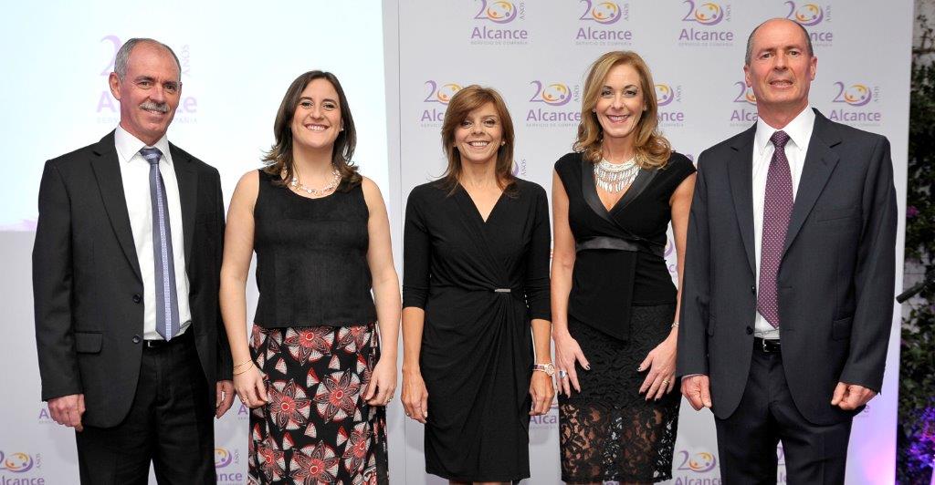 El eterno femenino de una imaginativa pintora