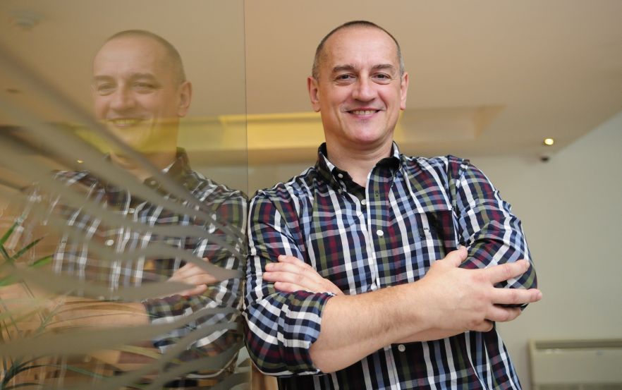 El eterno femenino de una imaginativa pintora