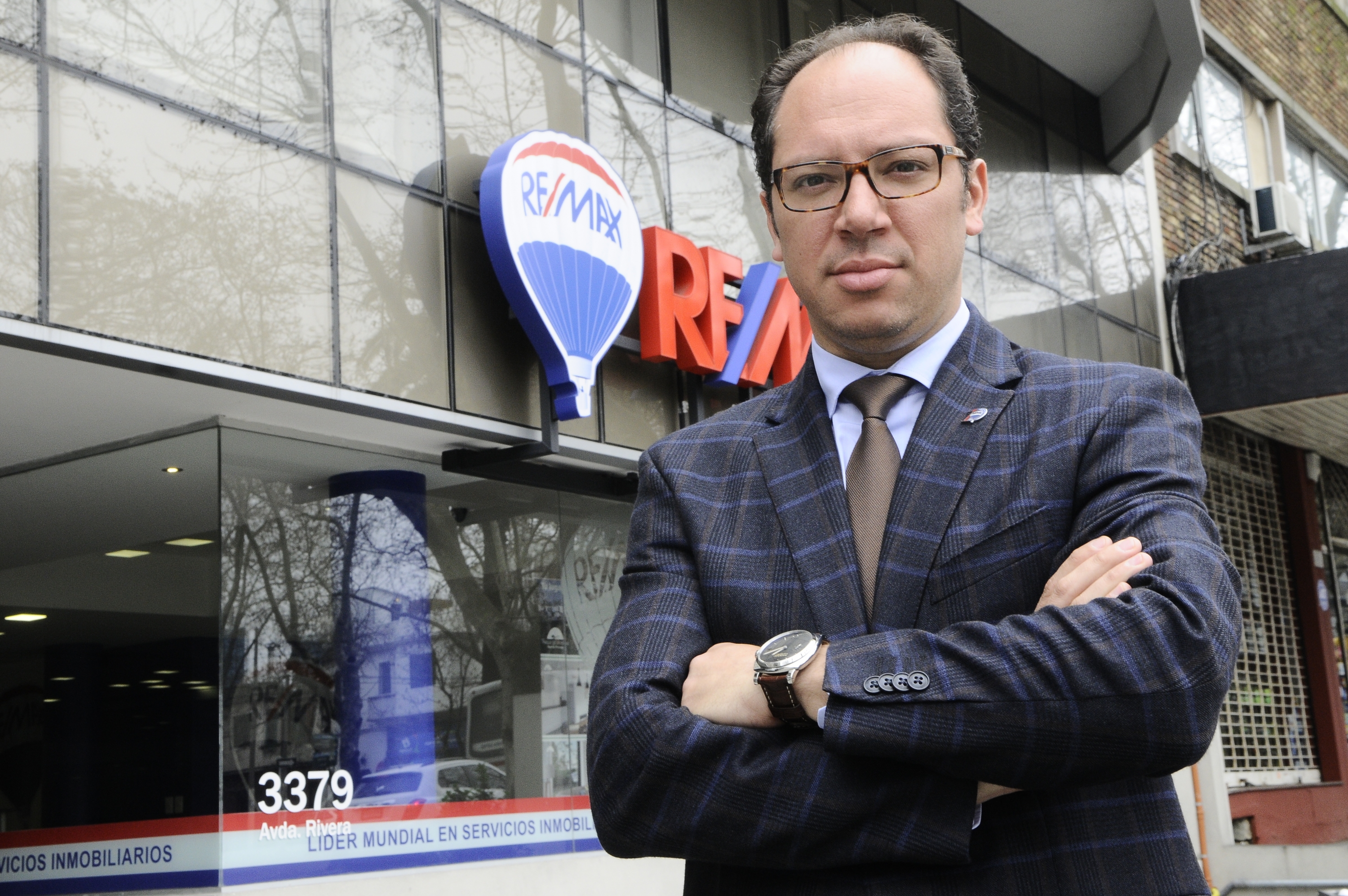 El eterno femenino de una imaginativa pintora