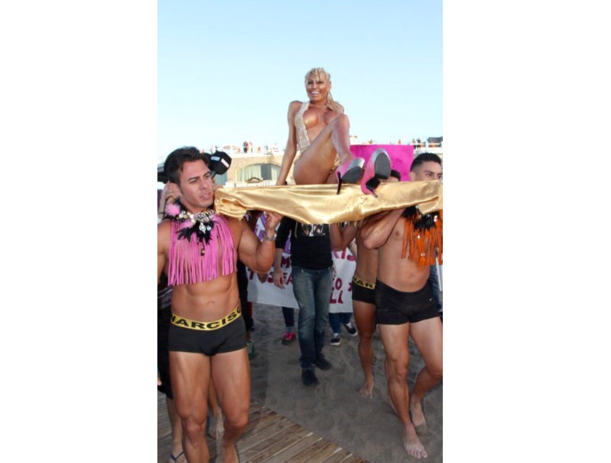 Vicky Xipolitakis en Mar del Plata. Foto: Twitter