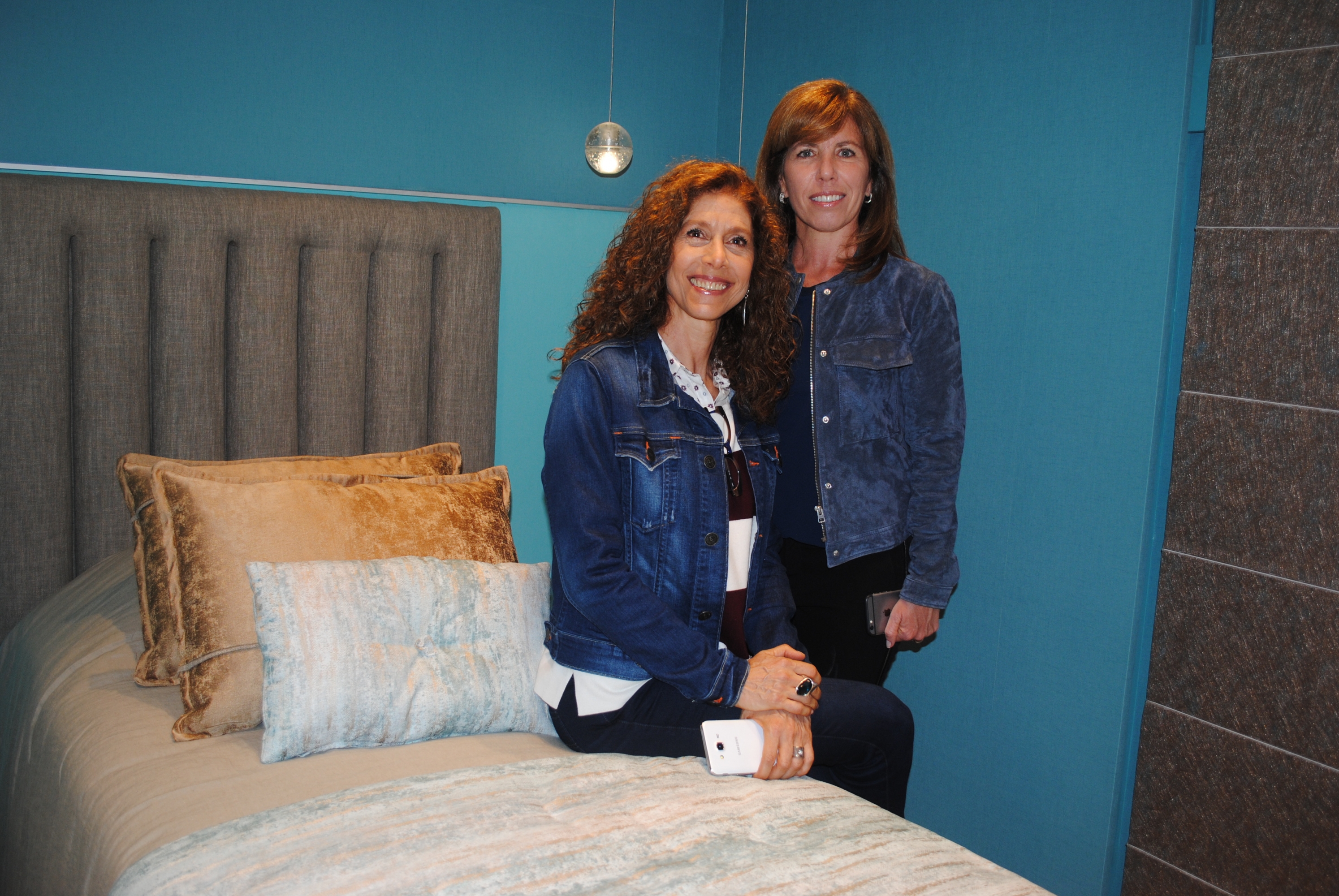 Lizzie Rozenblum, Gabriela Halfon.