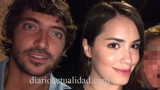 El eterno femenino de una imaginativa pintora