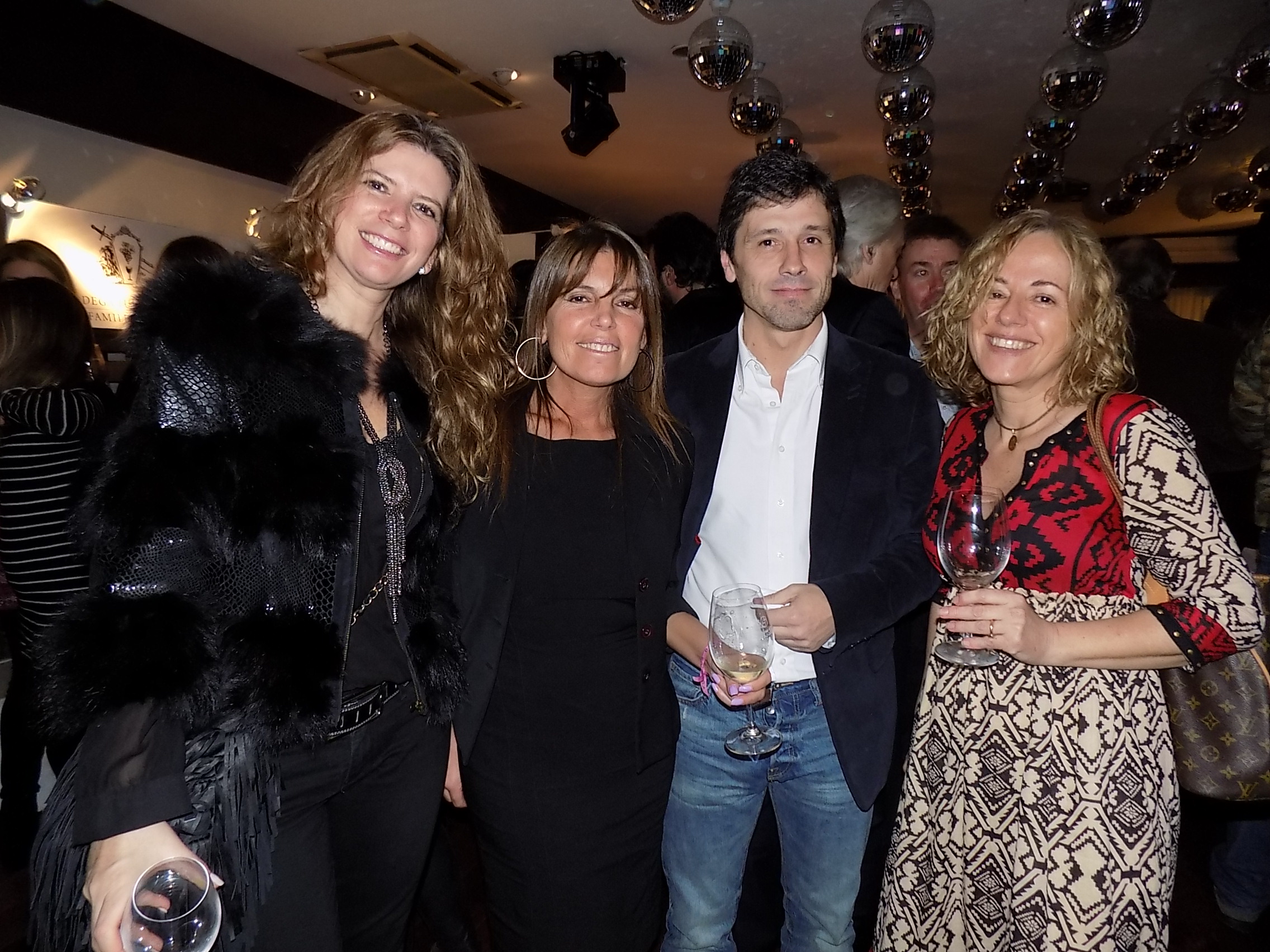 Nicole Cvizonas, Diana Bariani, Carlos Briano, Laura Venditto.