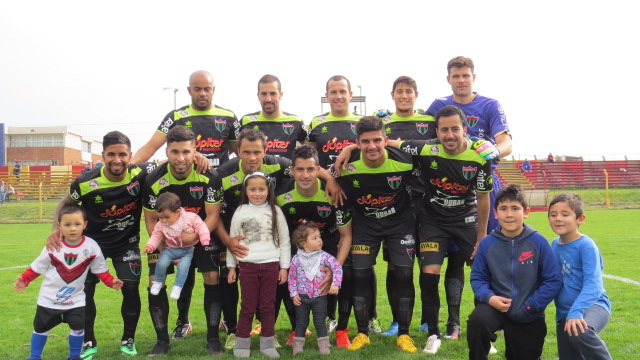 El eterno femenino de una imaginativa pintora