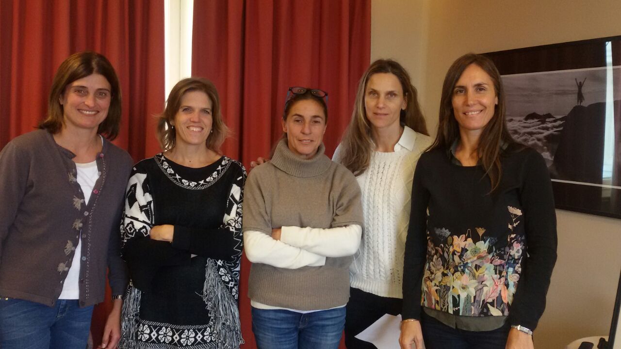 Lucía Angescheit, Adriana Moebius, Inés Fernández, Agustina Mercader, Isabel Miller.